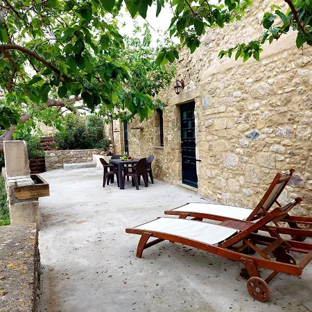 Petrakis Cretan Homes Kissamos Exterior photo