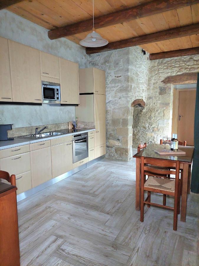Petrakis Cretan Homes * Kissamos