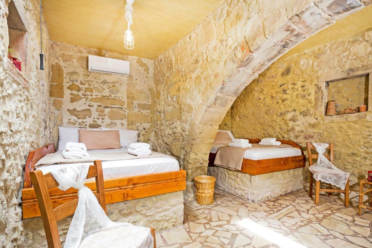Petrakis Cretan Homes