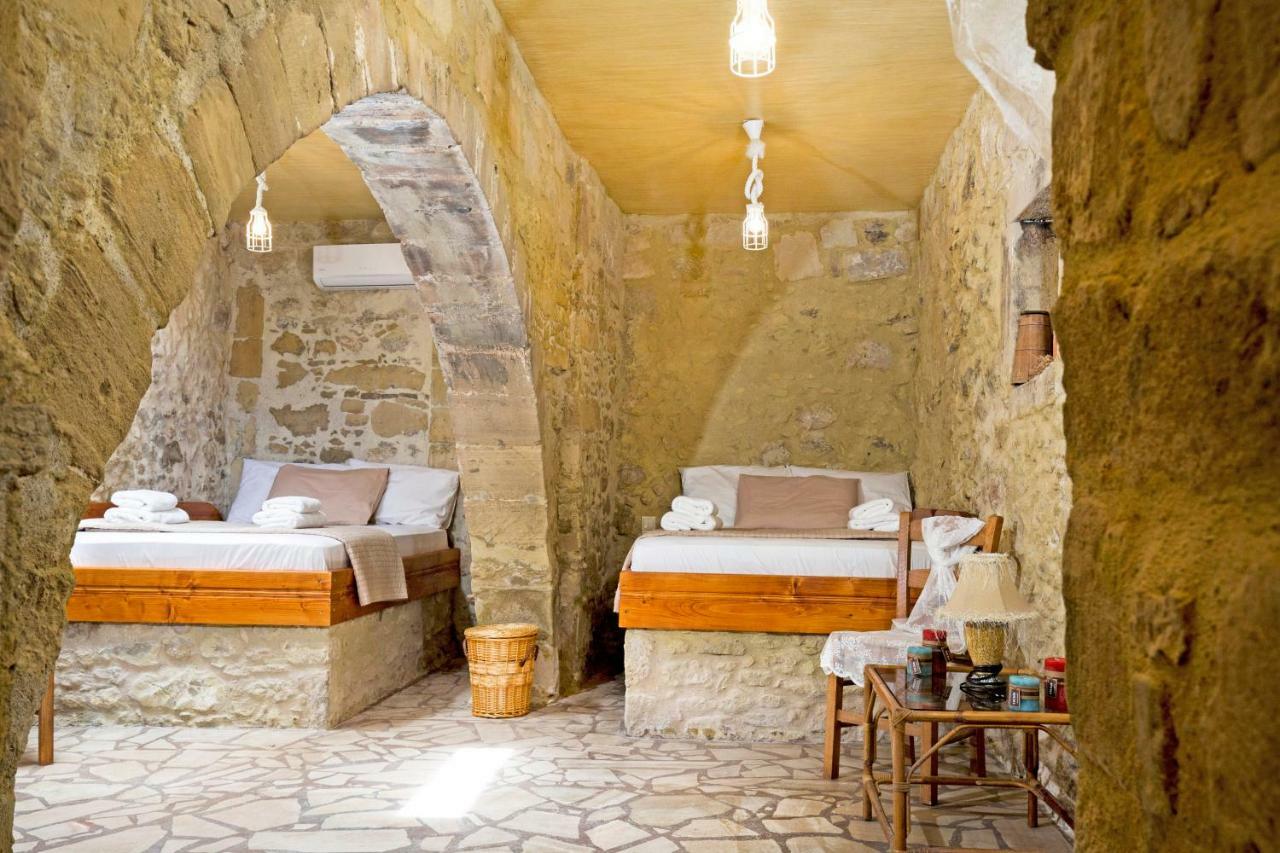 Petrakis Cretan Homes * Kissamos