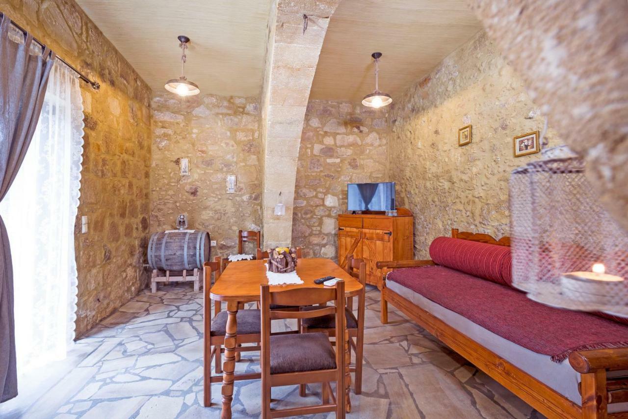 Country house Petrakis Cretan Homes