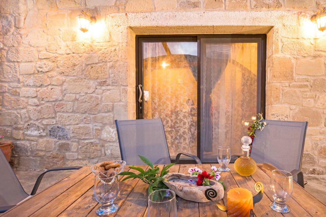 Petrakis Cretan Homes Country house